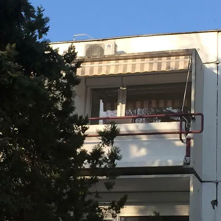 Bianca Sport Utca 5-7 Apartman *